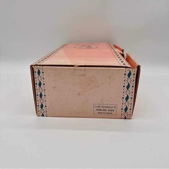 🥀 "Victorian Cat" Kingstate the Dollcrafter Porcelain Clown Doll - Picture 9 of 11